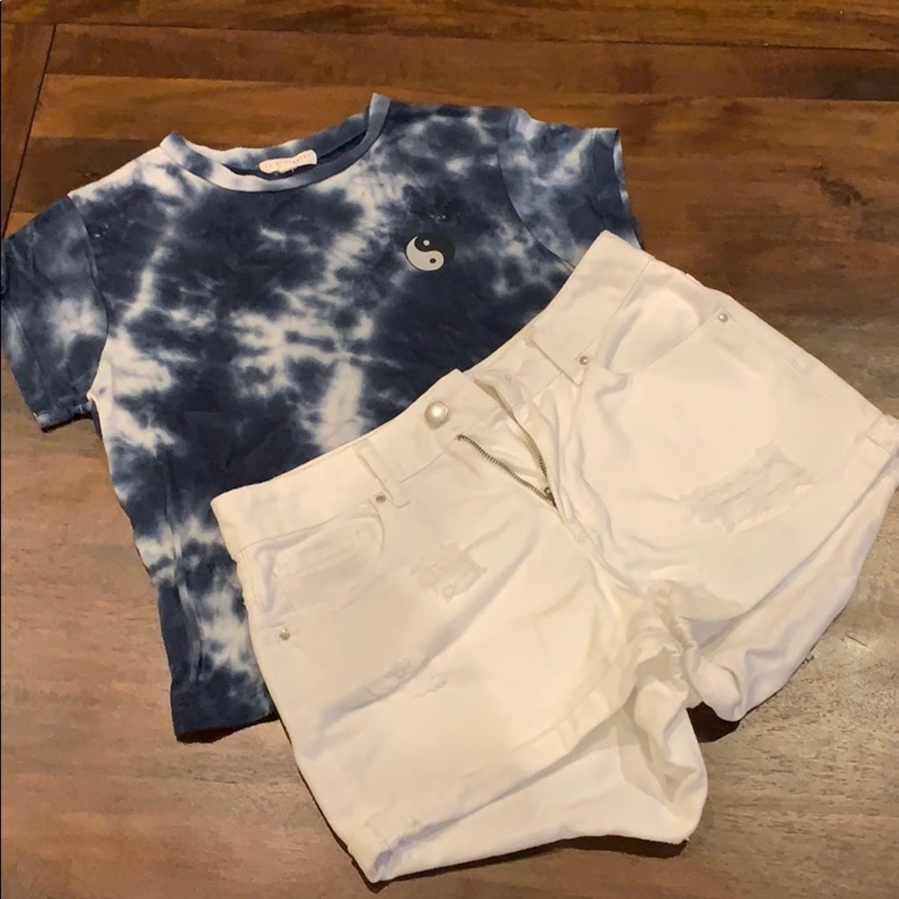 White Bullhead Shorts